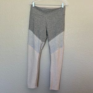 Outdoor Voices Leggings - Size large
